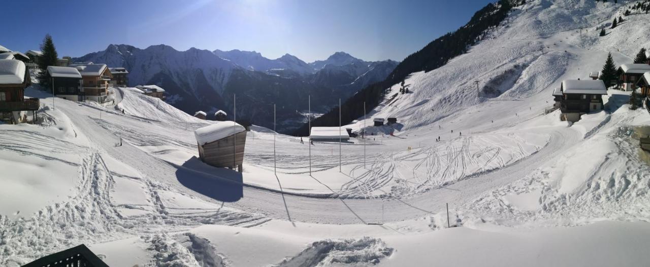 Chalet Valaisia Riederalp Eksteriør billede